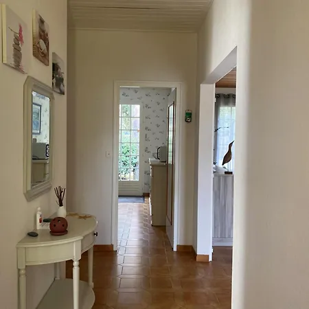 Maison Bord De Calme A Avec Grand Jardin Clos - Fr-1-336-162 Ferienhaus *