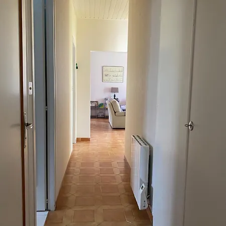 Maison Bord De Calme A Avec Grand Jardin Clos - Fr-1-336-162